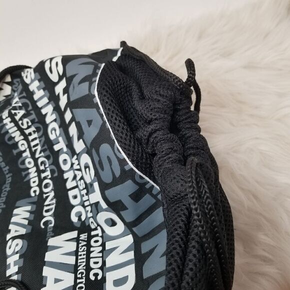 NWT. Washington DC Drawstring Backpack. - Picture 9 of 12